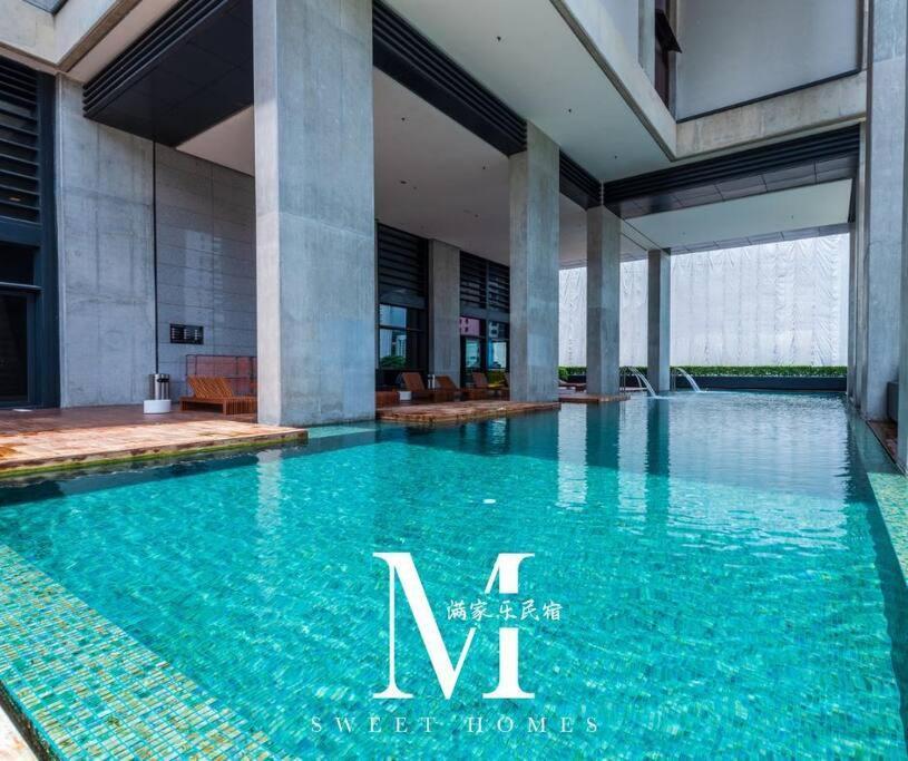 Pangsapuri Arcoris Mont Kiara 19# Deluxe 1 Bedroom With Balcony Kl #1-3pax Kuala Lumpur